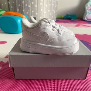 Infant Air Force 1 hard sole size 3